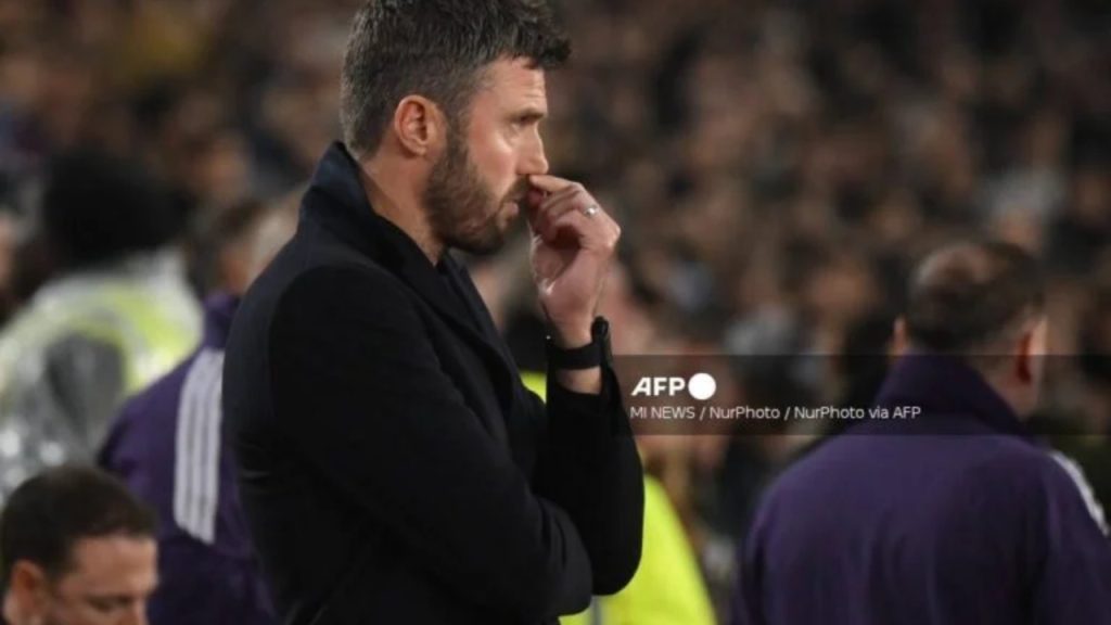 Michael Carrick, manager of Manchester United, looks on during the Premier League match between West Ham United and Manchester United at the London Stadium in Stratford, United Kingdom, on February 10, 2026