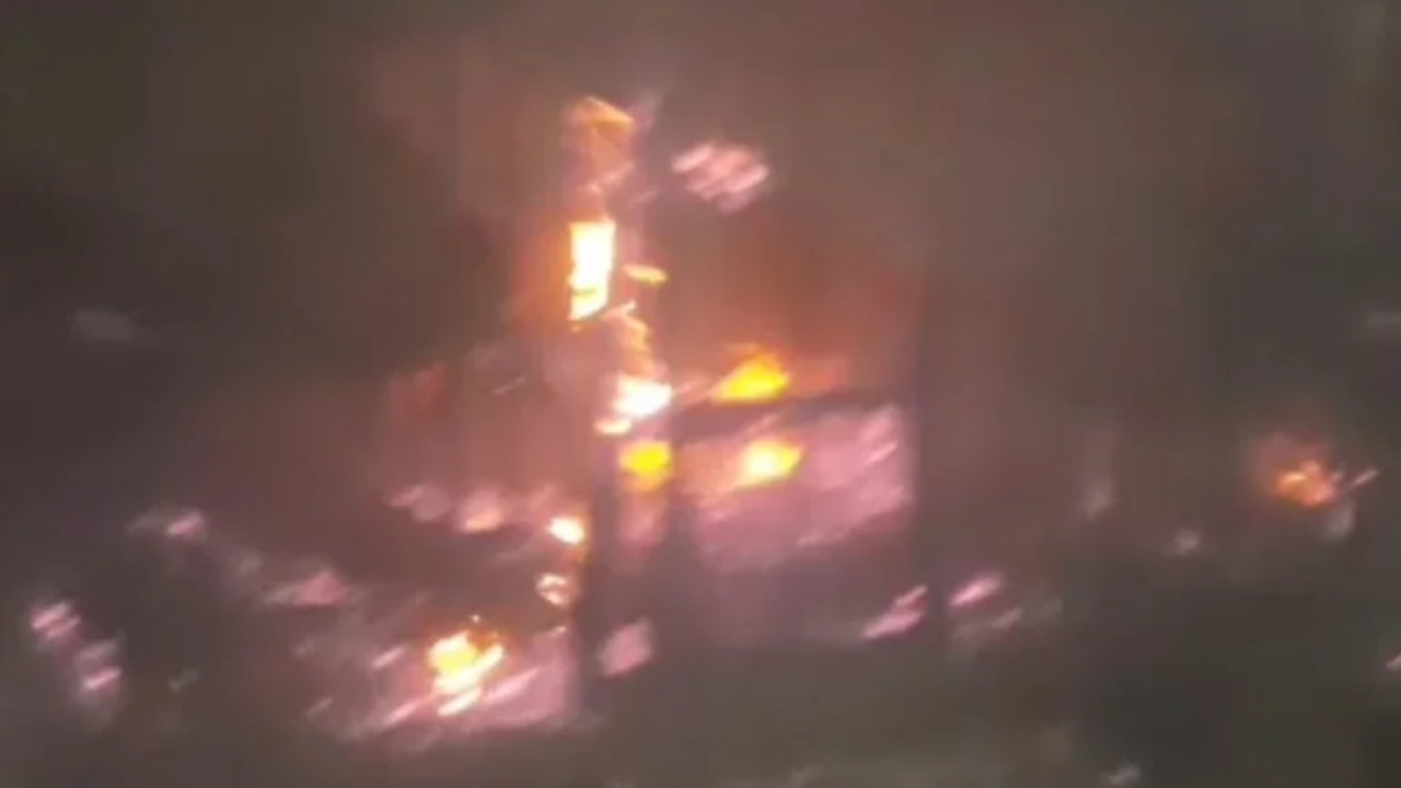 Scene of fire incident at Eyenkorin, Kwara State.