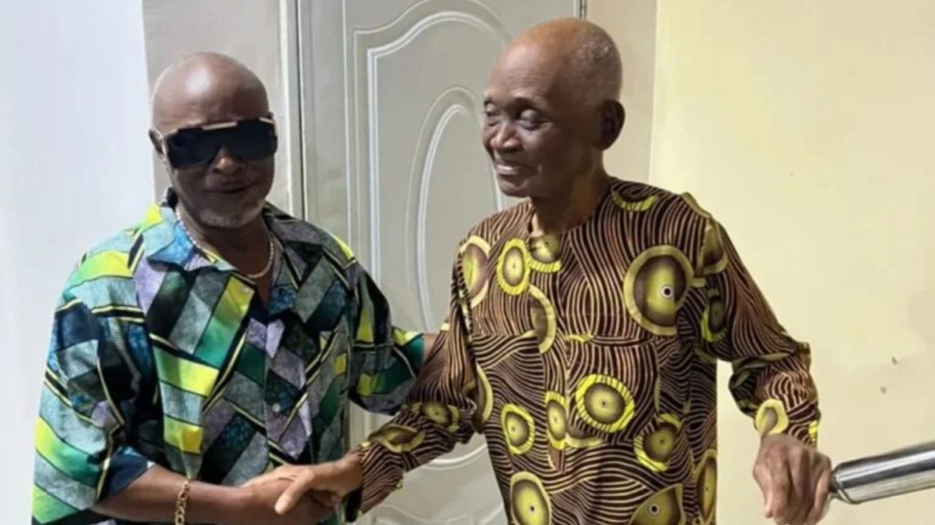 (L-R) Nollywood actor Tony Akposheri with the late Davis Ofor, aka Clarus - National News