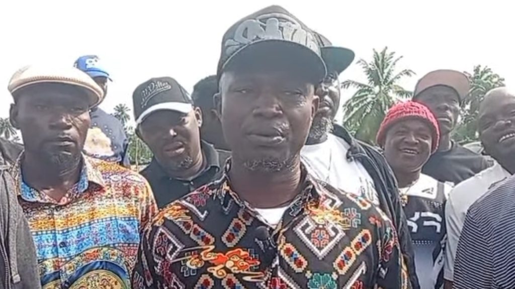 Elaye Slaboh - National News