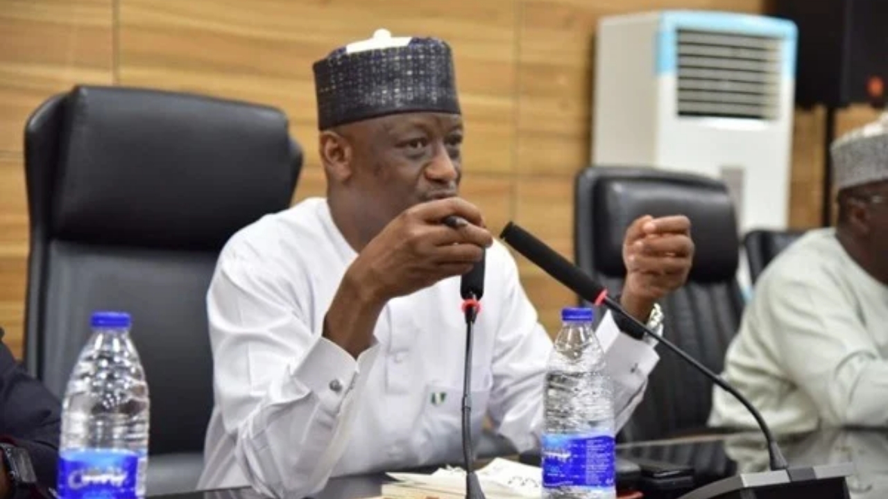 The Managing Director of NISO, Abdu Muhammed - National News