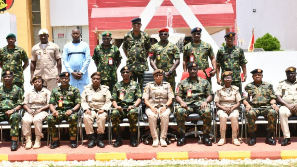 Leadership of NIS and Nigerian Army 3 Division - National News
