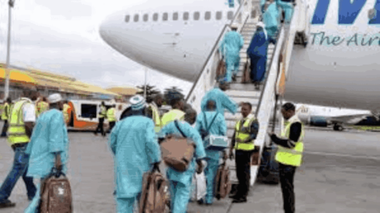 An illustrative picture of pilgrims getting on a plane - National News