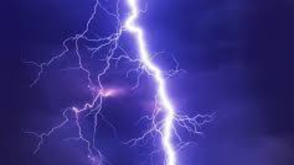 Lightning - National News