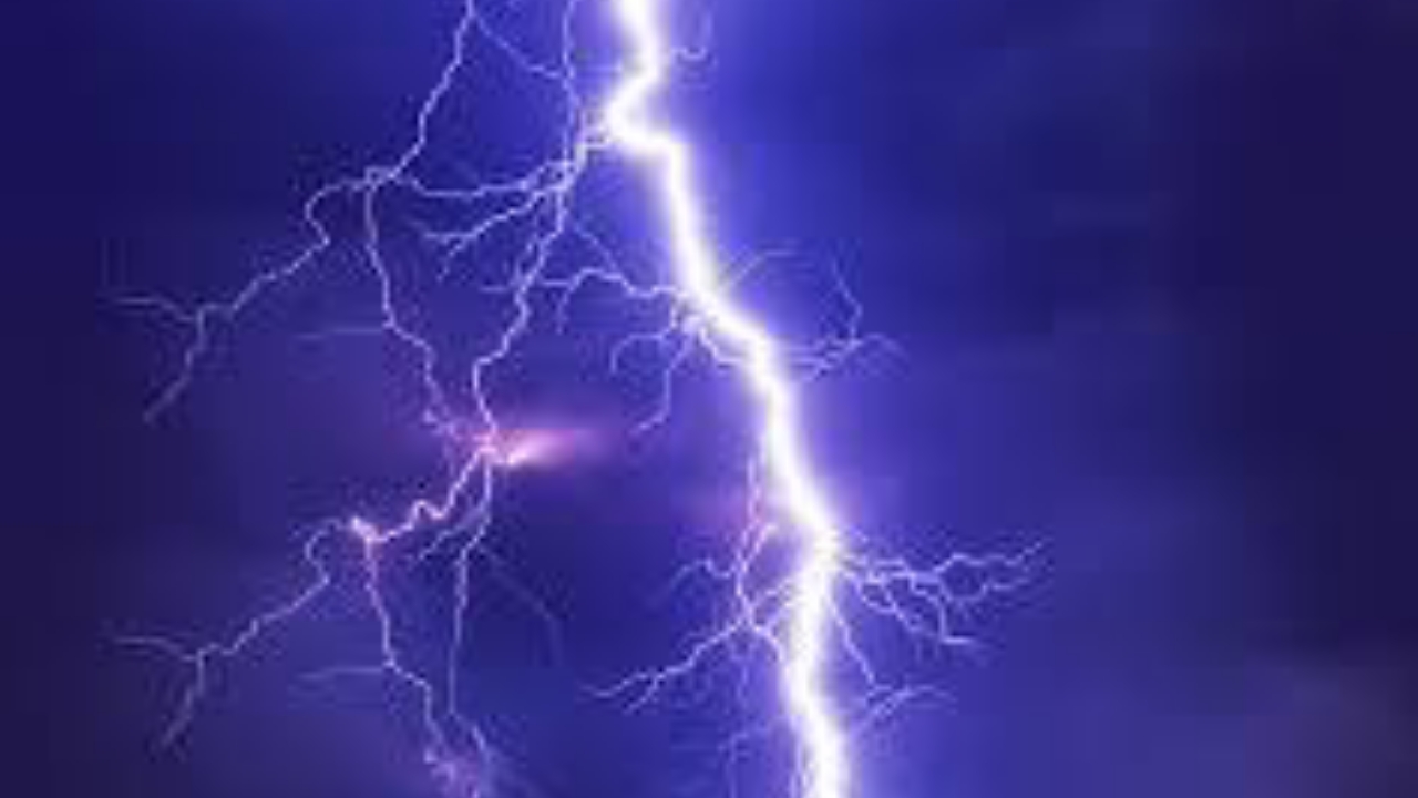 Lightning - National News