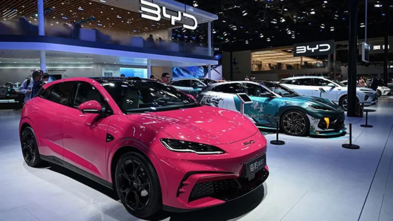 BYD electric SUVs displayed at Beijing Auto Show - National News