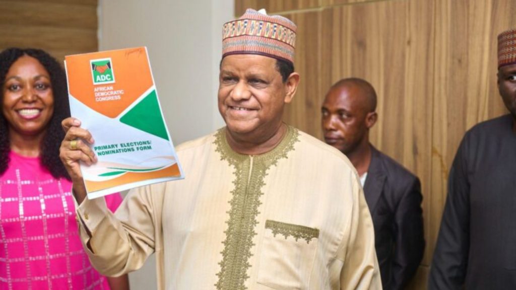 African Democratic Congress presidential aspirant, Mohammed Hayatu-Deen, displaying his expression of interest and nomination forms - National News