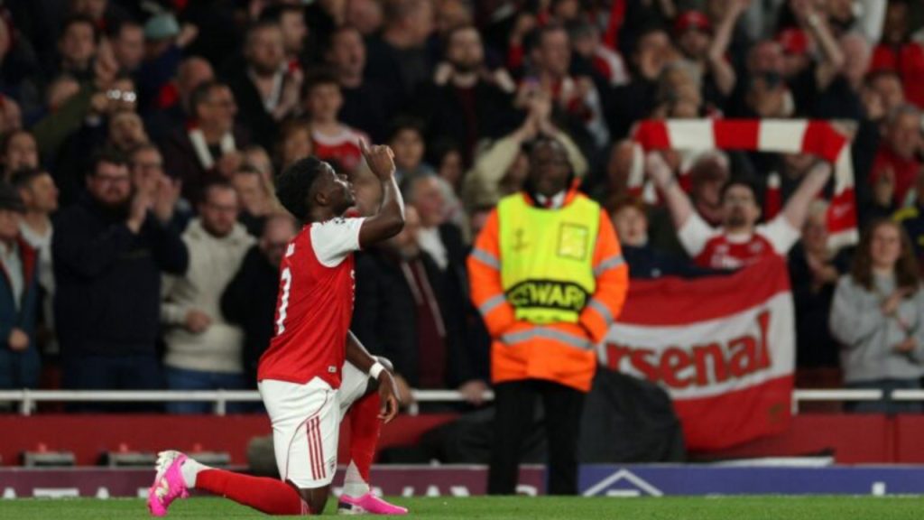 Arsenal's English midfielder #07 Bukayo Saka celebrates scoring the team's first goal during the UEFA Champions League second-leg semi-final football match between Arsenal and Atletico Madrid at the Emirates Stadium in north London on May 5, 2026 - National News