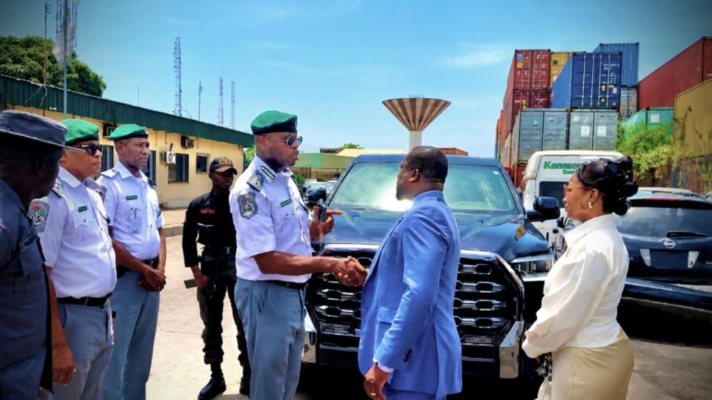 Customs officials during the handing over - National News