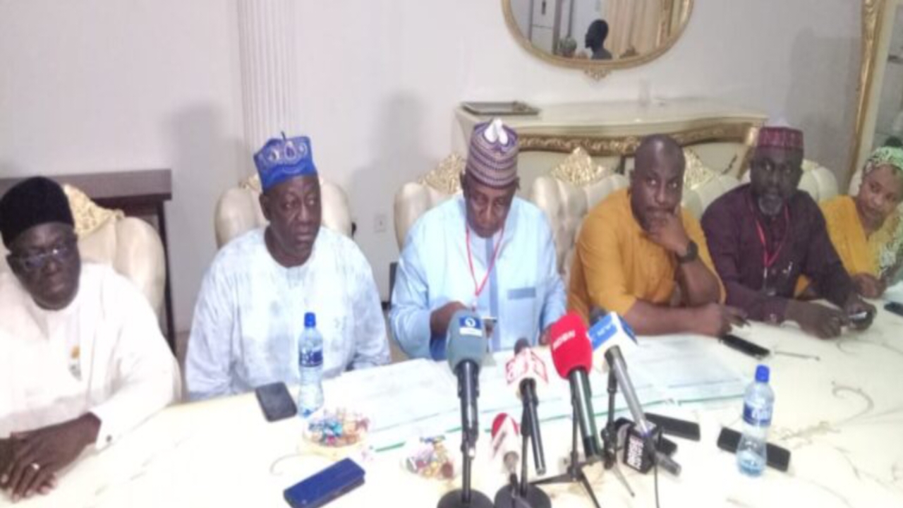 L-R Chairman of the National Assembly Primary Elections Committee for Nasarawa State, Musa Shuaibu Guri, State APC Chairman, Aliyu Bello among others during the declaration of results on Sunday evening in Lafia - National News