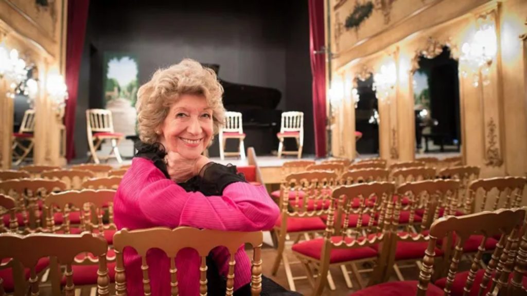 Dame Felicity Lott - National News