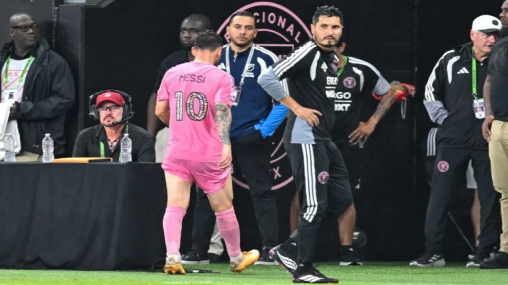 Inter Miami's Argentine forward #10 Lionel Messi leaves the field during the Major League Soccer (MLS) regular season football match between Inter Miami CF and Philadelphia Union at Nu Stadium in Miami, Florida, on May 24, 2026 - National News