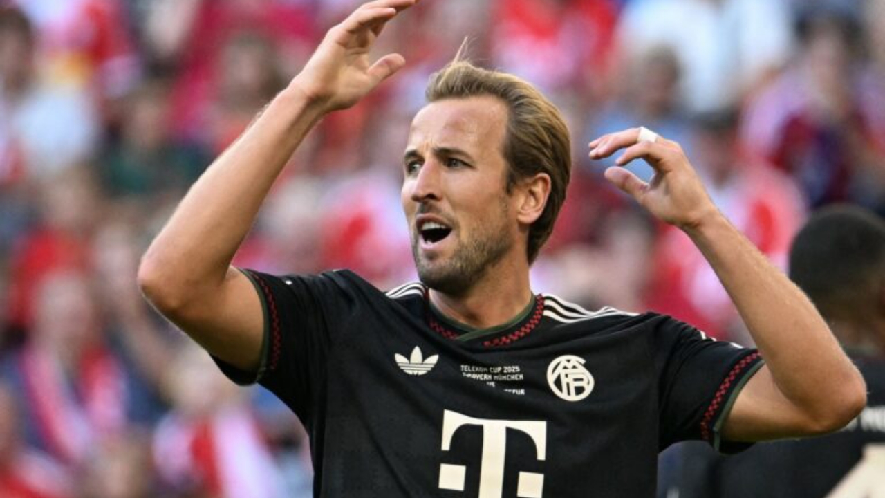 Bayern Munich's English forward #09 Harry Kane - National News