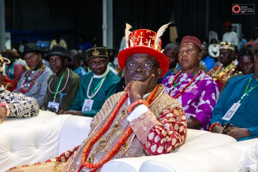 HRH, Eze Awuse